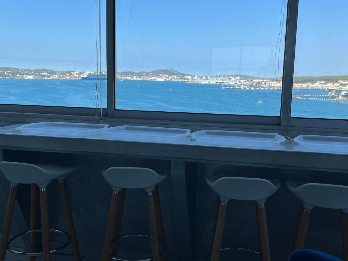 Apartment La Goelette Ou Souleou Front De 3etoiles 2 Toulon